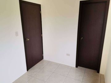 Casa de venta en la Urbanización Durán City, 4 dormitorios, de estreno.