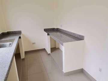 Casa de venta en la Urbanización Durán City, 4 dormitorios, de estreno.