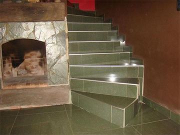 OPORTUNIDAD!!CASAQUINTA EN PARQUE LELOIR A ESTRENAR!! 4 AMB, 250M2, 2PTS, A MTS DE M.FIERRO!!