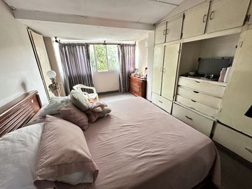 casa en venta en ciudad jardín. Cod V106046