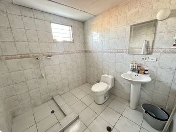 casa en venta en ciudad jardín. Cod V106046