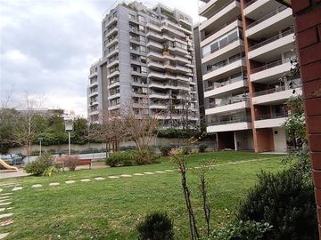 Parque A Vespucio/Presidente Errázuriz 4D 3B 2E 1B