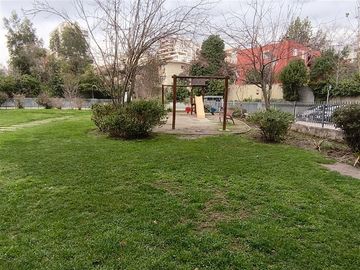 Parque A Vespucio/Presidente Errázuriz 4D 3B 2E 1B