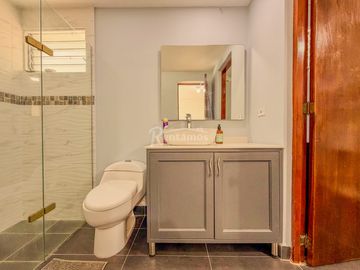 casa en arriendo en loma el chocho. Cod A777293