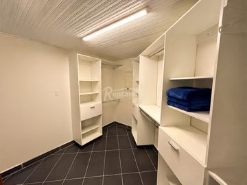casa en arriendo en loma el chocho. Cod A777293