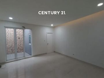 Rumah Modern 25 Lantai Dalam Cluster Di Jakbar DL 18684