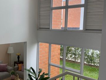 casa en venta en la morada. Cod V17011