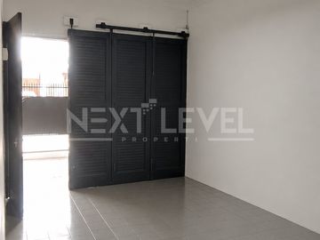 Rumah SHM 1,5 Lantai Siap Huni di Nusa Sari Utara Cimahi | LT 188 m² LB 210 m²