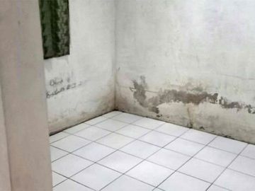 RUMAH 2 LANTAI DALAM PERUMAHAN DI JLN WATES KM 8