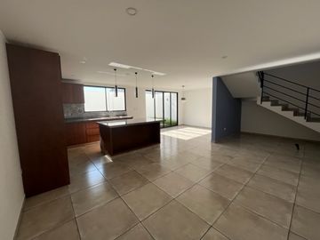 VENTA Casa nueva,  Parque Aguascalientes, Lomas de angelopolis III $3,950,000