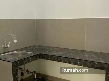 Rumah strategis akses 2 mobil hot promo