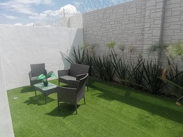 VENTA DE CASA NUEVA DESDE $ 2,350,000, LOMAS DE ANGELÓPOLIS, PUEBLA, PUE.