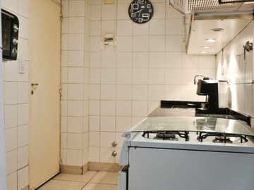 SE VENDE DEPARTAMENTO 3 AMB EN RECOLETA CON DEPENDENCIA + BALCON + COCHERA + BAULERA