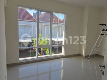 Di Jual Rumah Di Gading Serpong Cluster Latigo