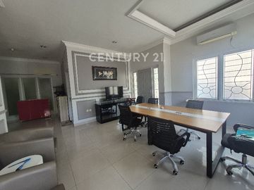 Rumah Cipinang Modern Bagus Cocok Tempat Tinggal & Kantor S9534