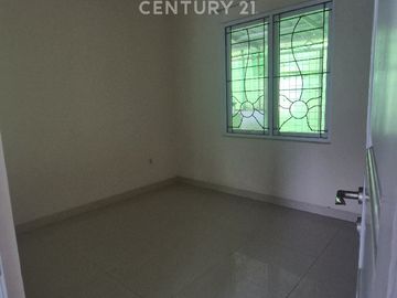 Rumah Cipinang Modern Bagus Cocok Tempat Tinggal & Kantor S9534