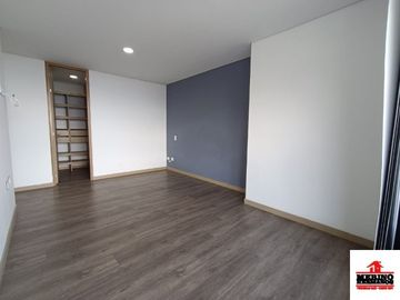 apartamento en arriendo en el poblado. Cod A6773