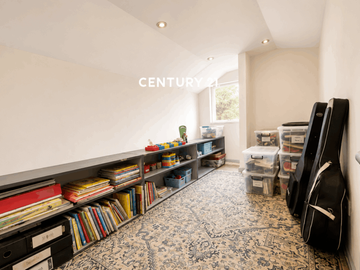 Rumah Cantik Rapih 2 Lantai Di Jaksel Wt 14726