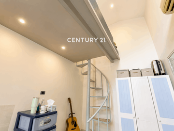 Rumah Cantik Rapih 2 Lantai Di Jaksel Wt 14726