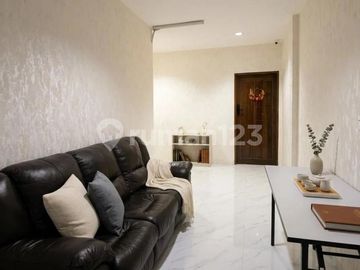 Ruko 4 Lantai untuk Usaha dan Tempat Tinggal Taman Sari Jakarta Barat