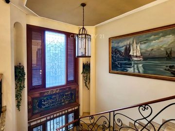 Dijual Rumah Pondok Indah Tanah Luas Ada Swimming Pool