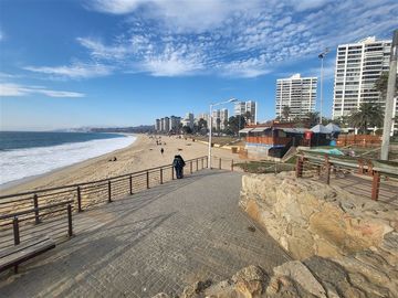 El sonido del mar,Muelle vergara y playa acapulco a tus pies