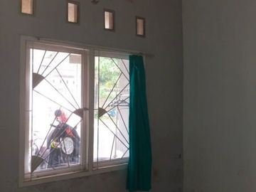 IML Rumah Second dalam Cluster Pasir Putih Sawangan
