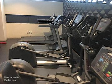 Condominio con alberca, spa, jacuzzi, gimnasio, ludoteca, venta en Polanco.