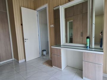 Rumah Mewah Full Furnish Foresta Aria Minimalis Modern Dekat Tol Mall Harga Nego