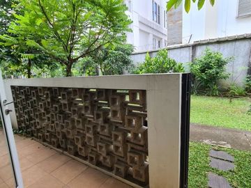 Rumah Mewah Full Furnish Foresta Aria Minimalis Modern Dekat Tol Mall Harga Nego