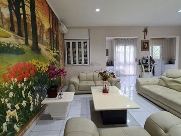 Rumah Mewah Full Furnish Foresta Aria Minimalis Modern Dekat Tol Mall Harga Nego
