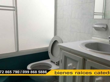 Casa de venta en Av. González Suárez ( Fybeca ) – código:16343