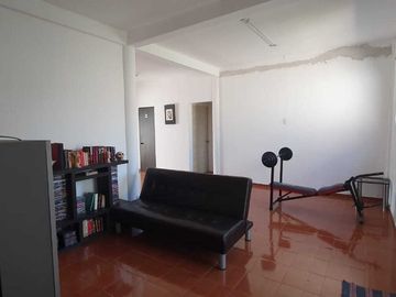 Lomas de San Lorenzo, Casa en Venta