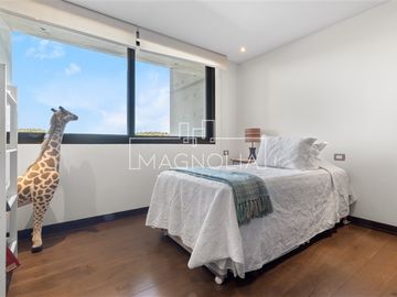 Casa en venta de 5 dorm. en Lo Barnechea