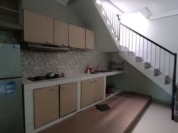 Disewakan Rumah Minimalis 2 Lt &rdquo;Central Park Ahmad Yani&rdquo;