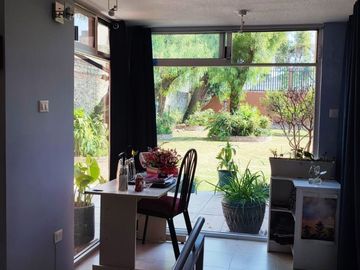 VENTA DE CASA DE 5 RECAMARAS CON JARDIN DE 500 M2 sobre Blvd. San Felipe