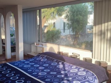 VENTA DE CASA DE 5 RECAMARAS CON JARDIN DE 500 M2 sobre Blvd. San Felipe