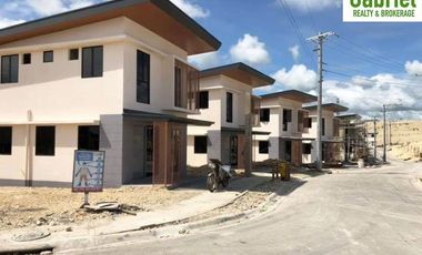 Lot for sale in Amoa Compostela (high end subdivision)