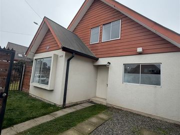 Casa en arriendo de 3 dorm. en Talca