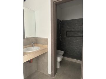 Hermosa Casa a Estrenar