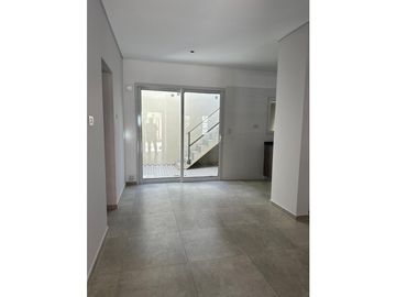 Hermosa Casa a Estrenar