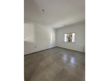 Hermosa Casa a Estrenar