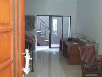 RUMAH MURAH KLAMPIS SACHAROSA SURABAYA