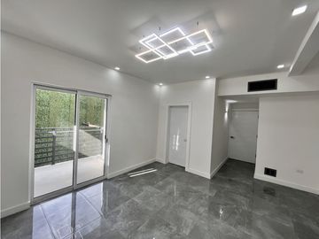 Casa contemporánea, Pregunte por los planes de financiamiento directo