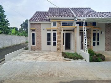 Rumah Modern Eksklusif Area Strategis