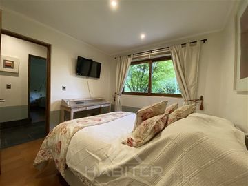 Casa en venta de 5 dorm. en Curicó (37320)