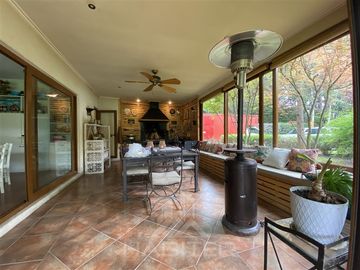 Casa en venta de 5 dorm. en Curicó (37320)