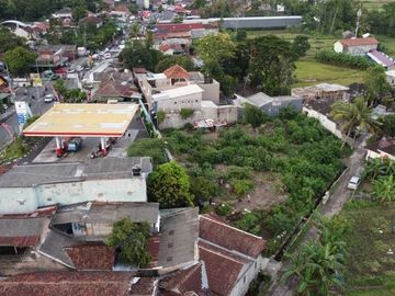Utara UGM, Bangun Rumah Irit 300 Juta: Banteng Permai 3