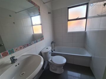 Casa en arriendo Valle Lo Castillo, Machalí, Rancagua