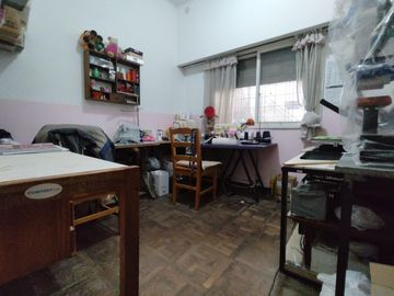 Venta Casa 3 ambientes y monoambiente en Morón